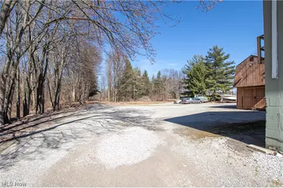 380 N Ridge Road W, Lorain, OH 44053 - Photo 45