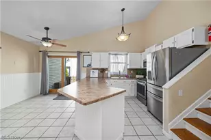 5943 Eastview Ave, North Ridgeville, OH 44039 - Photo 7