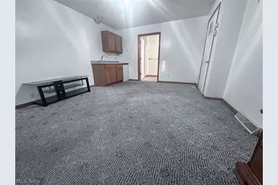 417 Otis Court SE, Girard, OH 44420 - Photo 17