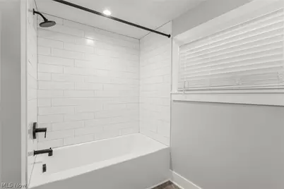 37384 Detroit Road, Avon, OH 44011 - Photo 21