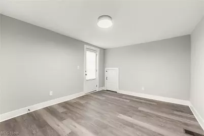 37384 Detroit Road, Avon, OH 44011 - Photo 9