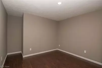 318 Elmport Avenue NE, Canton, OH 44704 - Photo 11