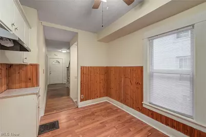 37948 Barnes Court, Willoughby, OH 44094 - Photo 7