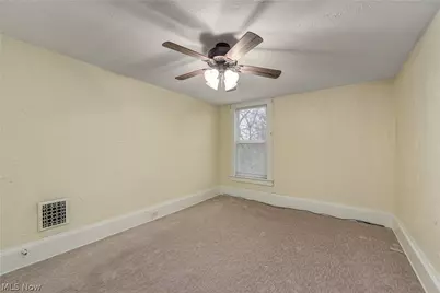 37948 Barnes Court, Willoughby, OH 44094 - Photo 25