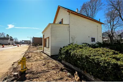 868 N Main Street, Akron, OH 44310 - Photo 3