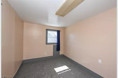 868 N Main Street, Akron, OH 44310 - Photo 19