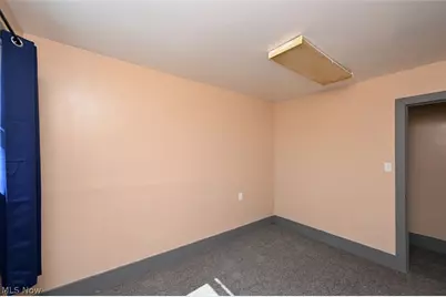 868 N Main Street, Akron, OH 44310 - Photo 21