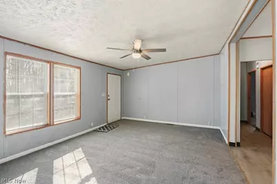 6805 Henderson Road, Ravenna, OH 44266 - Photo 9