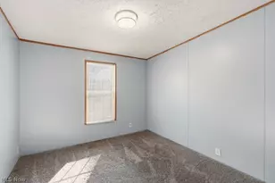 6805 Henderson Rd, Ravenna, OH 44266 - Photo 25