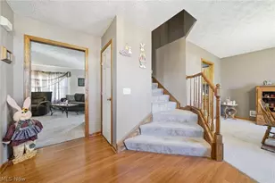 8294 Turquoise Ave NE, Canton, OH 44721 - Photo 7