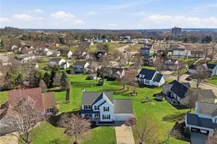 8294 Turquoise Ave NE, Canton, OH 44721 - Photo 3