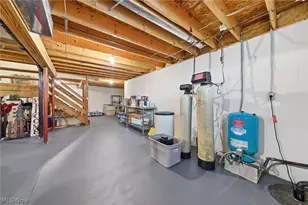 8294 Turquoise Ave NE, Canton, OH 44721 - Photo 35