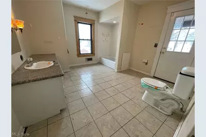 340 N Prospect Street, Ravenna, OH 44266 - Photo 11