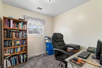 2317 40th Street NE, Canton, OH 44705 - Photo 21