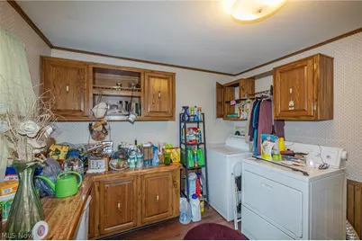 63 Parkway Drive, Olmsted Twp, OH 44138 - Photo 9