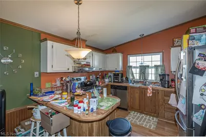 63 Parkway Drive, Olmsted Twp, OH 44138 - Photo 21