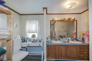 63 Parkway Dr, Olmsted Twp, OH 44138 - Photo 7