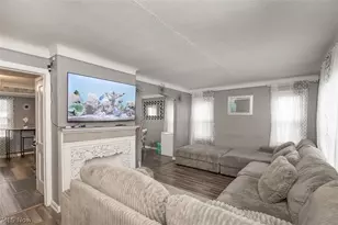 12214 Bennington Ave, Loveland, OH 44135 - Photo 9