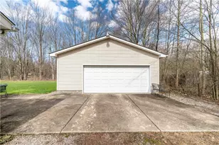 13500 Silica Rd, North Jackson, OH 44451 - Photo 3