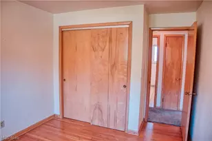 333 E Ridgewood Dr, Green Hills, OH 44131 - Photo 15