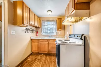 604 Walton Street, Ravenna, OH 44266 - Photo 5