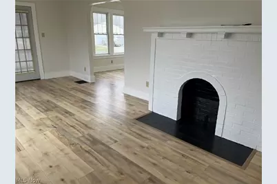 201 Hollywood Boulevard, Steubenville, OH 43952 - Photo 7