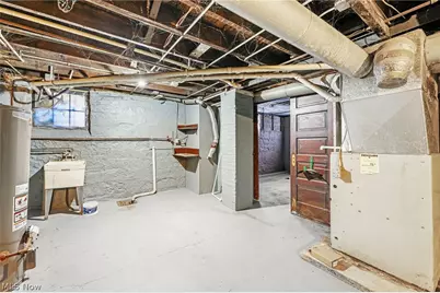 1303 Castle Avenue, Loveland, OH 44113 - Photo 17