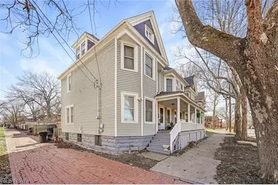 1303 Castle Avenue, Loveland, OH 44113 - Photo 3