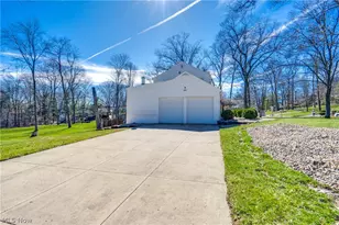 568 Hampshire Rd, Fairlawn, OH 44333 - Photo 41