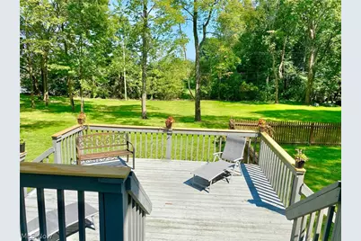 568 Hampshire Road, Fairlawn, OH 44333 - Photo 3