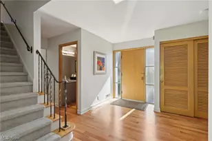 22733 S Woodland Rd, Huber Heights, OH 44122 - Photo 3