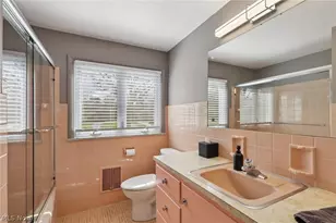 22733 S Woodland Rd, Huber Heights, OH 44122 - Photo 35