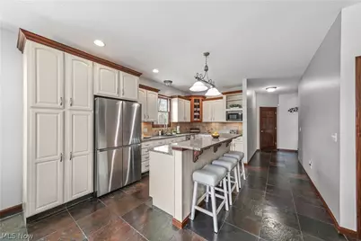 440 Kimberly Drive, Aurora, OH 44202 - Photo 7