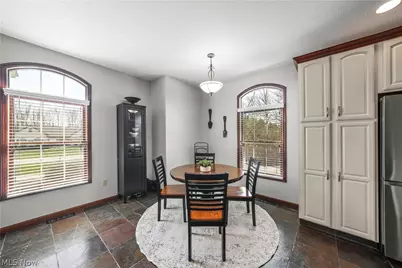 440 Kimberly Drive, Aurora, OH 44202 - Photo 9