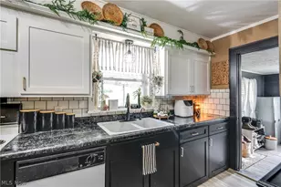 4943 Martin Dr SE, East Sparta, OH 44626 - Photo 11