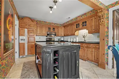 3561 Sparrow Pond Lane, Akron, OH 44333 - Photo 9