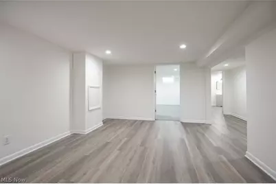 13600 Royal Boulevard, Garfield Heights, OH 44125 - Photo 23