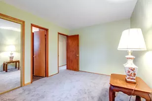 684 Sherwood Dr, Aurora, OH 44202 - Photo 21