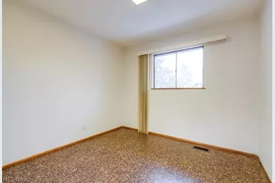 684 Sherwood Drive, Aurora, OH 44202 - Photo 29