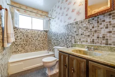 684 Sherwood Drive, Aurora, OH 44202 - Photo 21