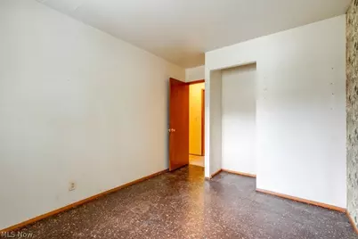 684 Sherwood Drive, Aurora, OH 44202 - Photo 33