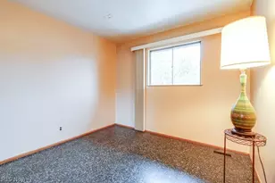 684 Sherwood Dr, Aurora, OH 44202 - Photo 25