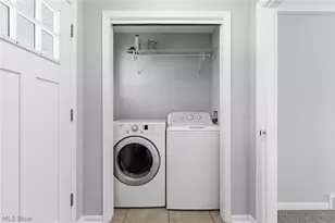 2809 Stark Dr, Willoughby Hills, OH 44094 - Photo 13