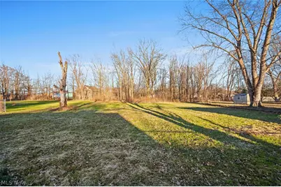 2809 Stark Drive, Willoughby Hills, OH 44094 - Photo 17