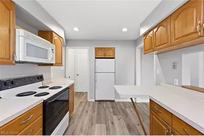 2809 Stark Drive, Willoughby Hills, OH 44094 - Photo 5