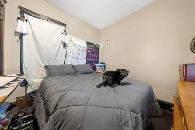 4302 Bridgeview Avenue, Newburgh Heights, OH 44105 - Photo 17