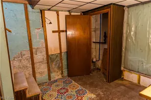 304 E Russell Ave, West Lafayette, OH 43845 - Photo 27