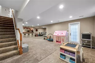 5600 W Long Ridge Dr, Green Hills, OH 44131 - Photo 33