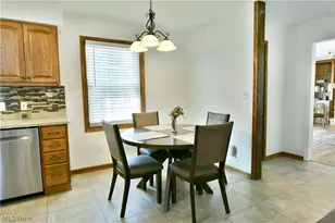 8536 4 Seasons Trail, Youngstown, OH 44514 - Photo 21