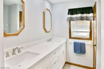 8536 Four Seasons Trail, Youngstown, OH 44514 - Photo 39